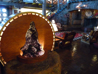 Lobby with huge quartz at Hotel El Rancho