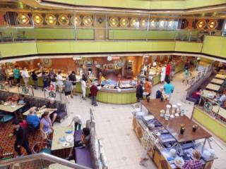 Casino nightlife aboard the Carnival Triumph