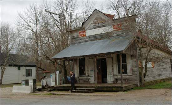 Old country store in Learned, Mississippi